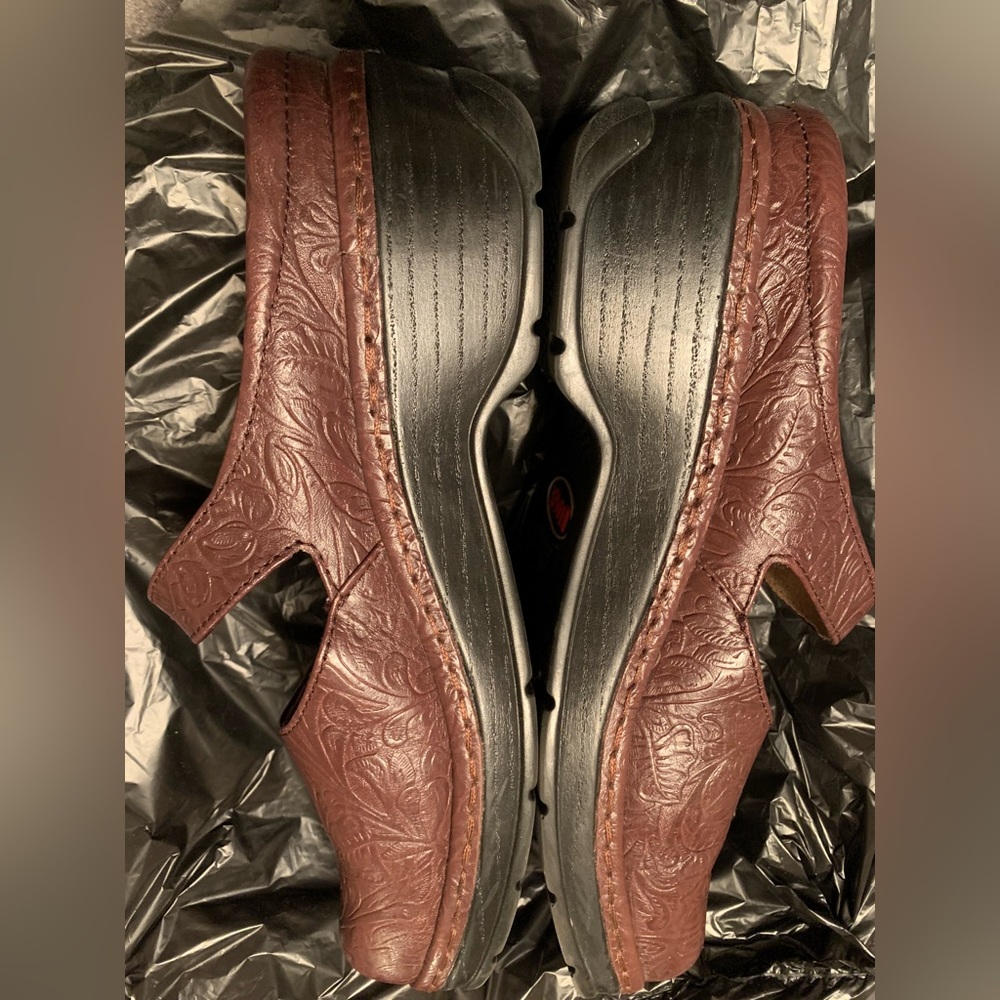 K logs shoes